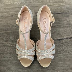 De Blossom Collection Champaign Colored Shoes